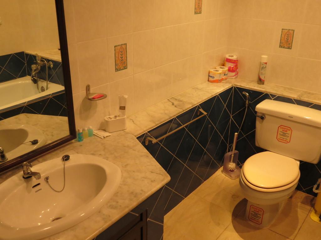 Jomtien Plaza Suite Apartments 部屋 写真